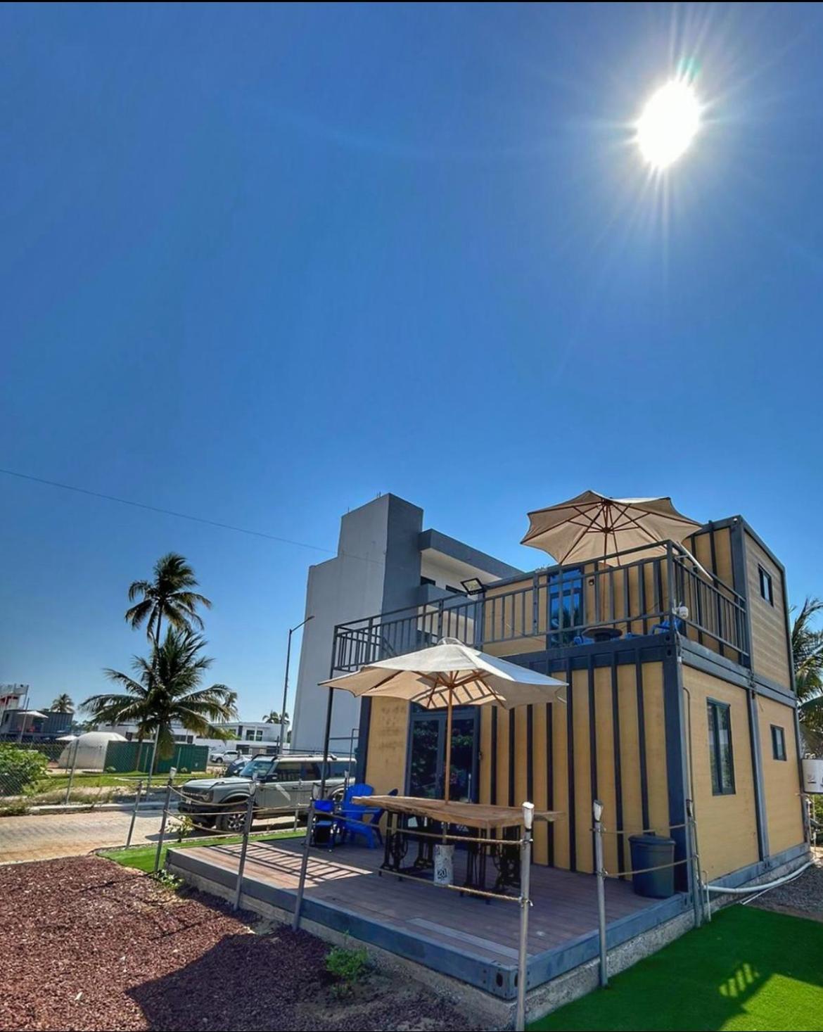 Yellow House 6 Minutos De Playa Барра-де-Навидад Экстерьер фото