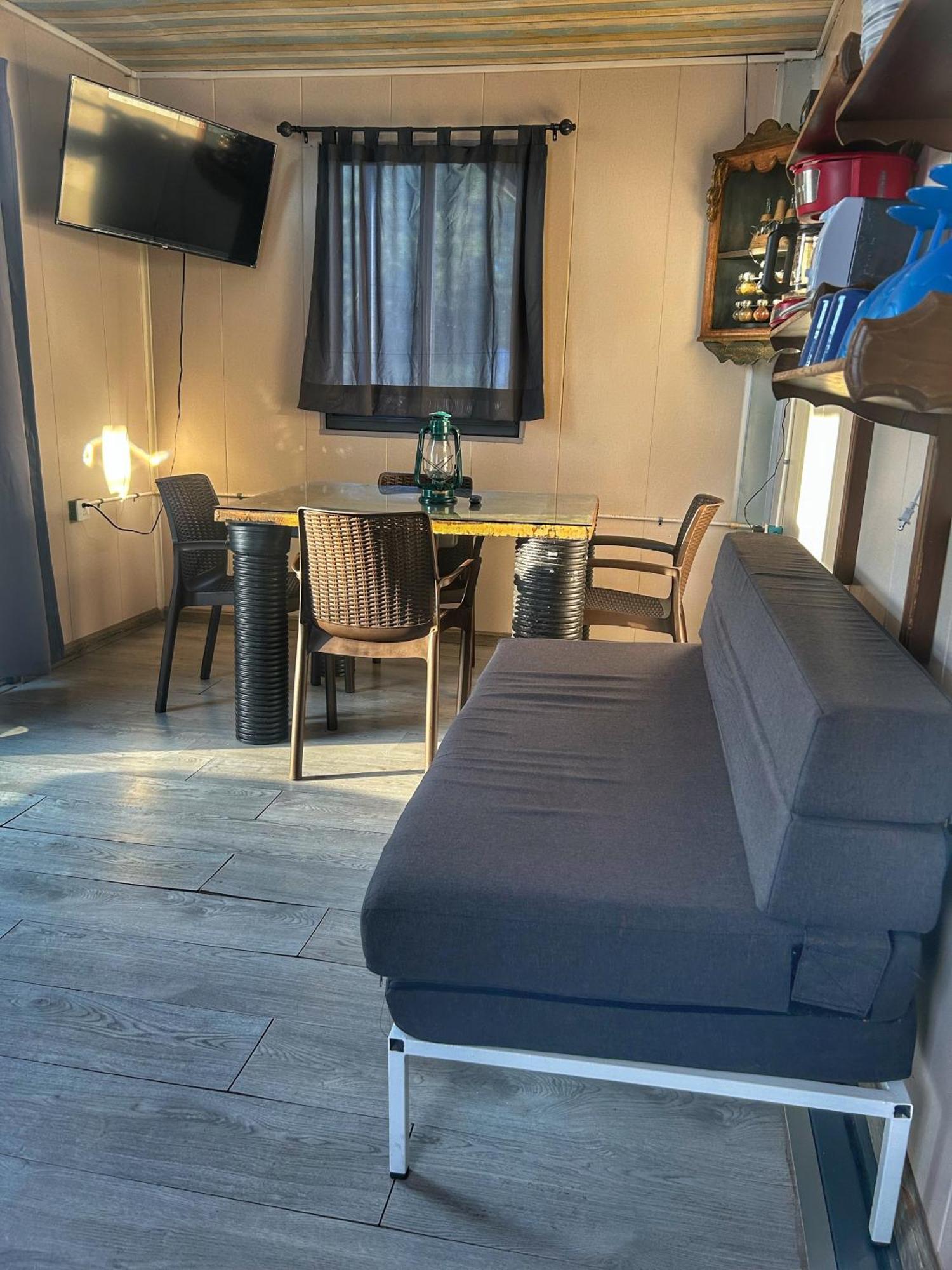 Yellow House 6 Minutos De Playa Барра-де-Навидад Экстерьер фото