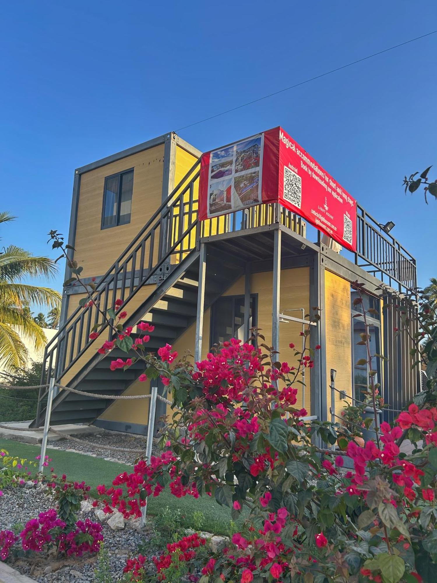 Yellow House 6 Minutos De Playa Барра-де-Навидад Экстерьер фото