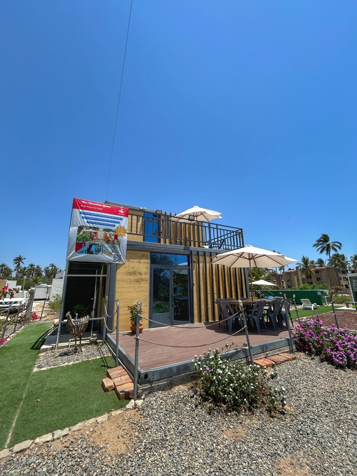 Yellow House 6 Minutos De Playa Барра-де-Навидад Экстерьер фото